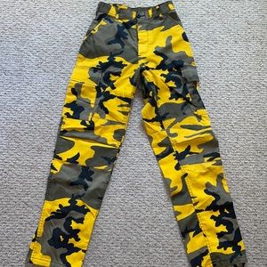 X-Small Yellow Camo Pants